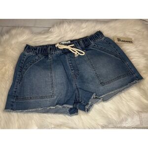*NEW* Womens Medium 8-10 Utility Denim Shorts Light Wash Frayed Hem